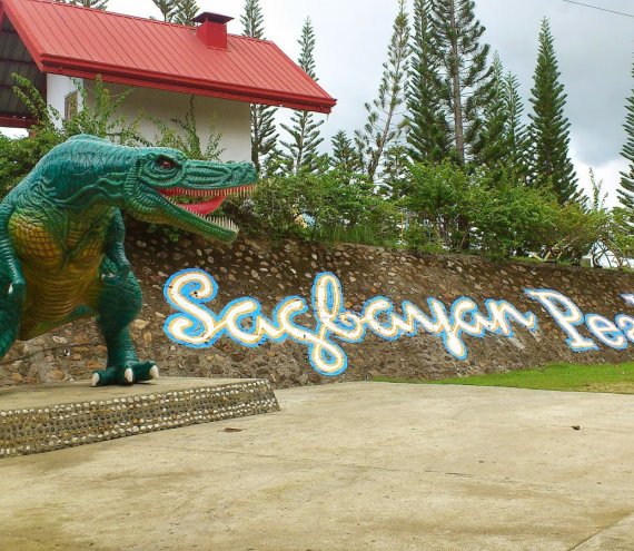 Der Sagbayan Gipfel