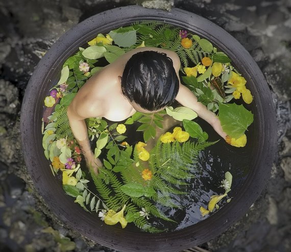 Kawa Hot Bath