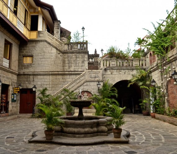 Casa Manila