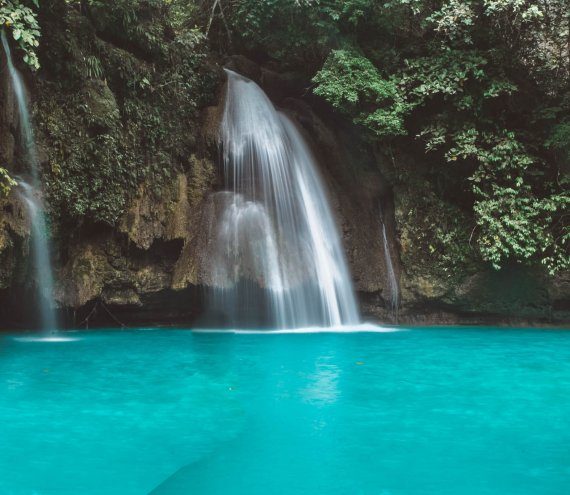Der Kawasan Wasserfall