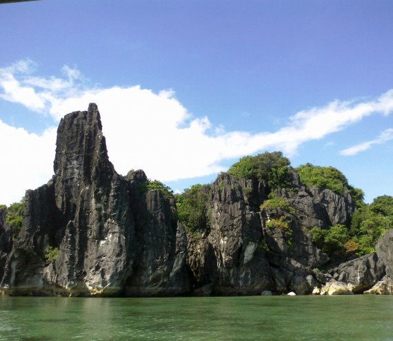 Die Sabitang-Laya Insel
