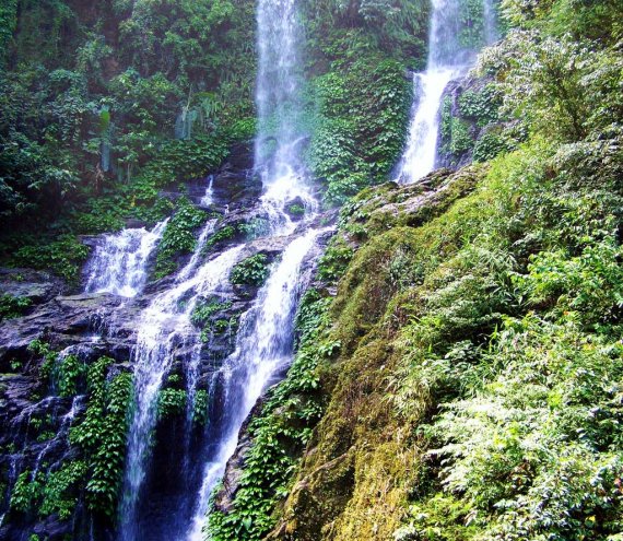 Tamaraw Waterfalls